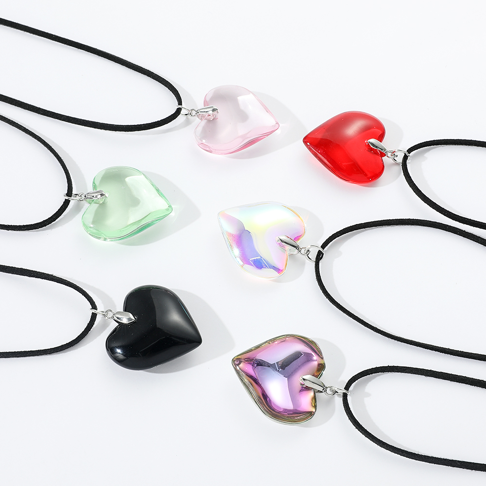 Cosplay Prop Bow - Kalung Berlapis Ganda dengan Kristal Berbentuk